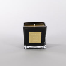 Load image into Gallery viewer, Gentlemen 1677 Candle