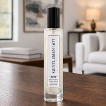 Charger l'image dans la visionneuse de la galerie, Gentlemen 1677 Room & Linen Spray